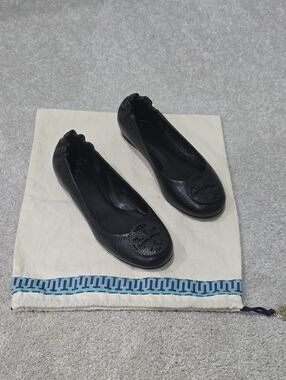Tory Burch Black Leather Logo Ballet Flats
